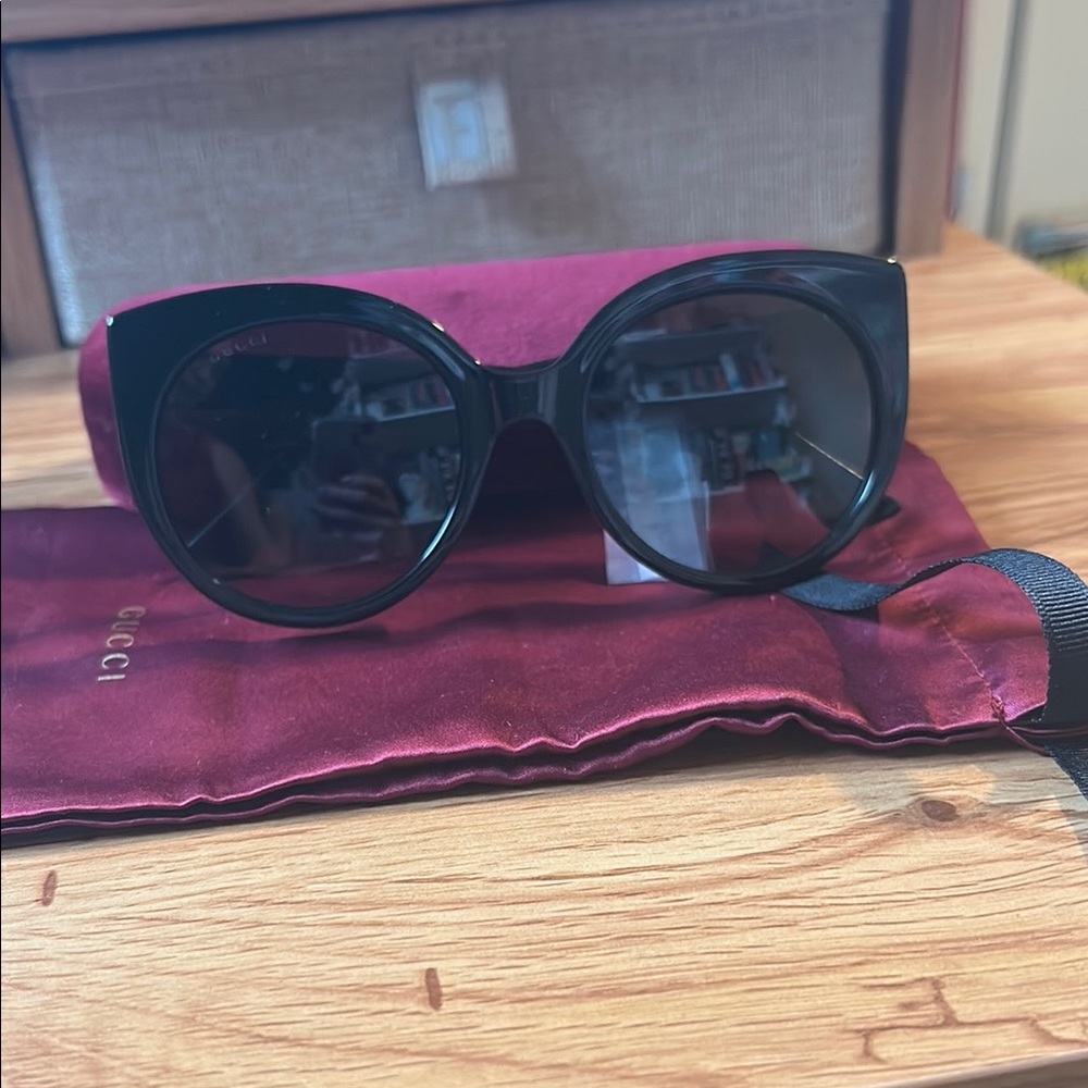 Gucci Black Women's Sunglasses GG0325S